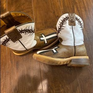 Tin Haul boys cowboy boots